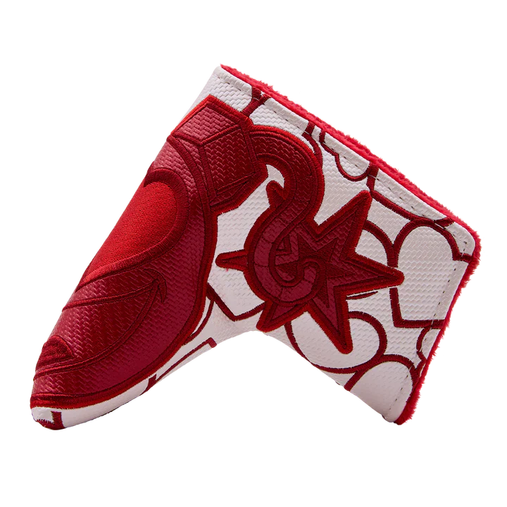 Bettinardi - Valentine's Day Heart Eyes Bomb Blade Putter Headcover - Image 4