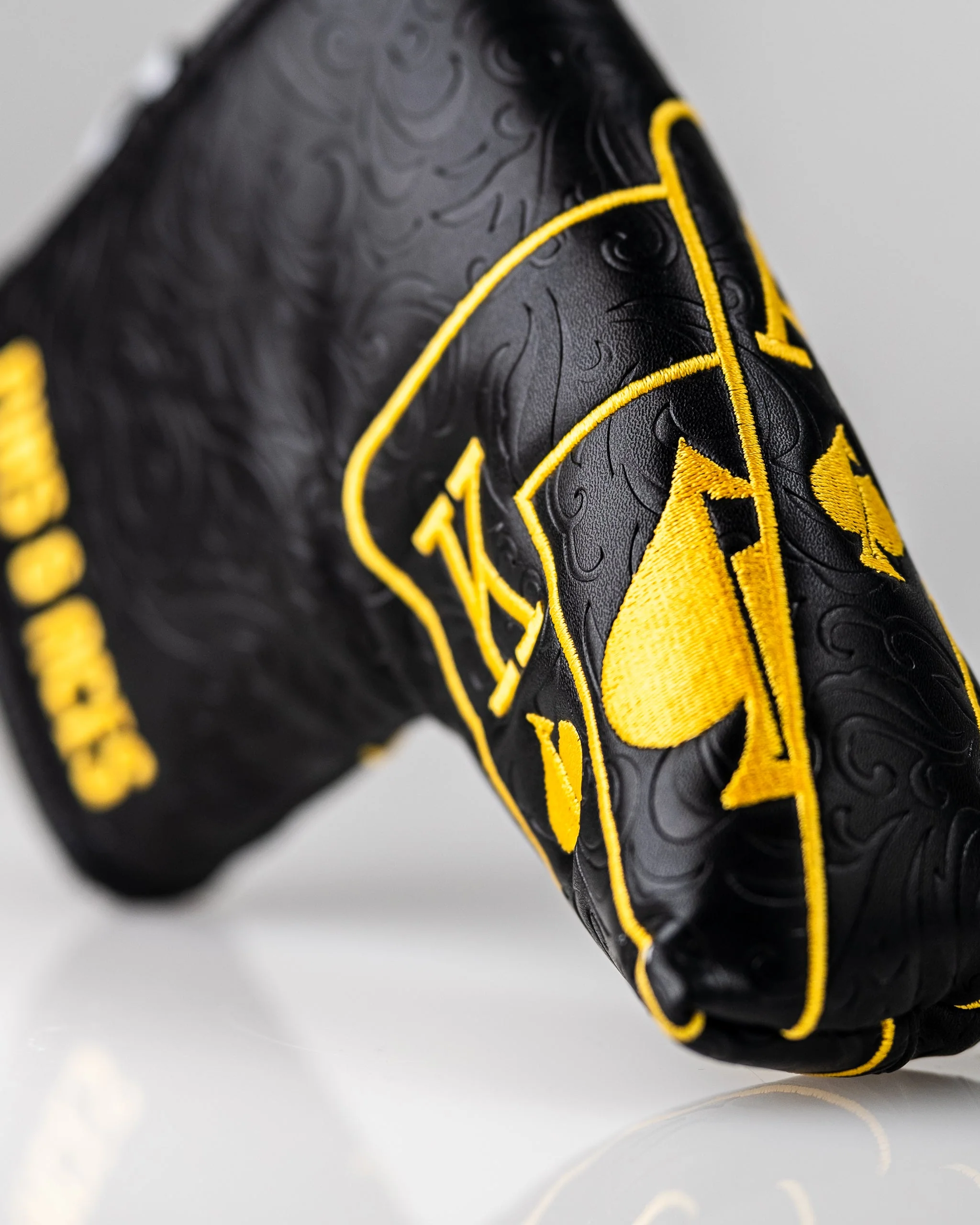 Black/Gold Ace of Spades - Blade Putter Cover - Image 11