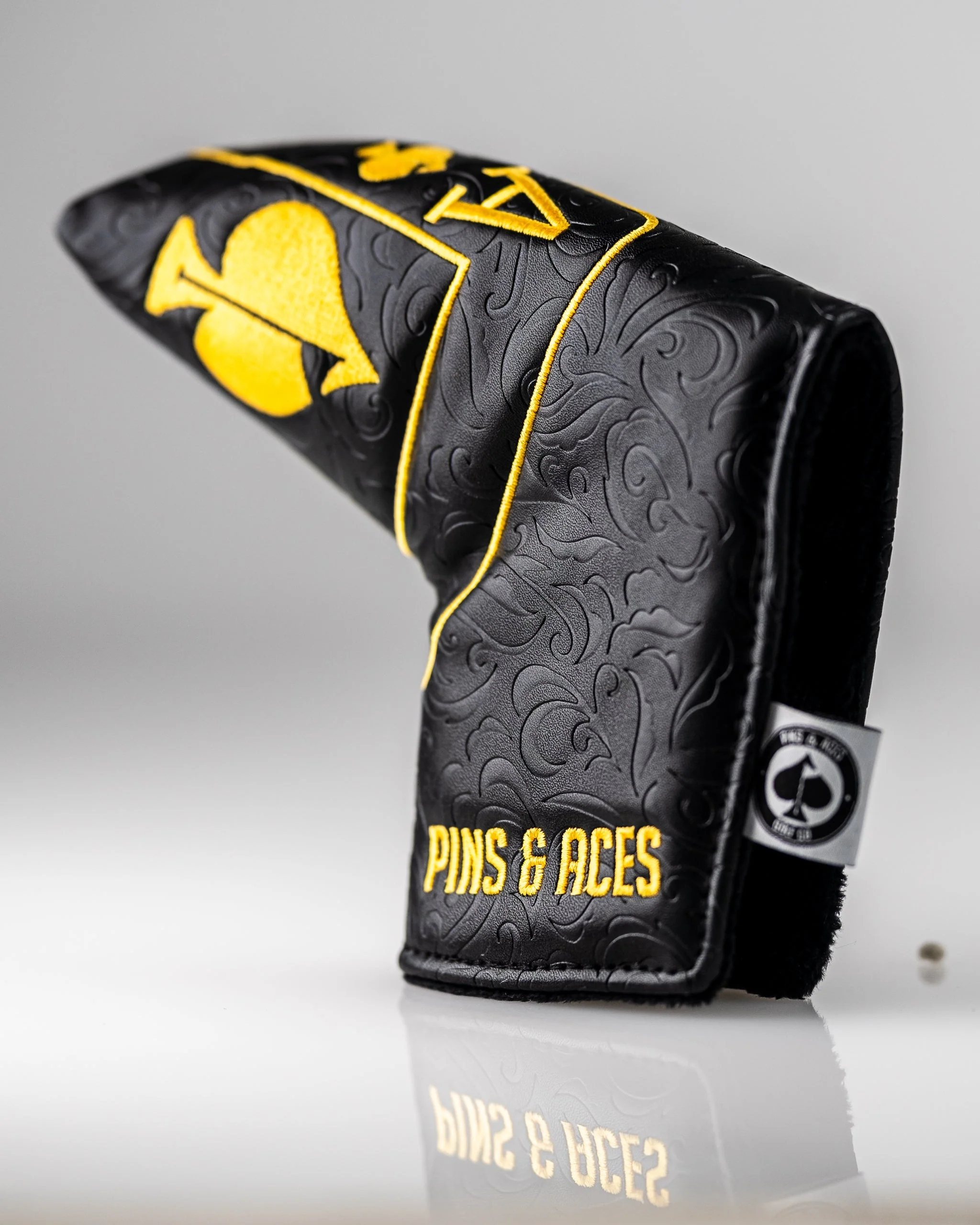 Black/Gold Ace of Spades - Blade Putter Cover - Image 13