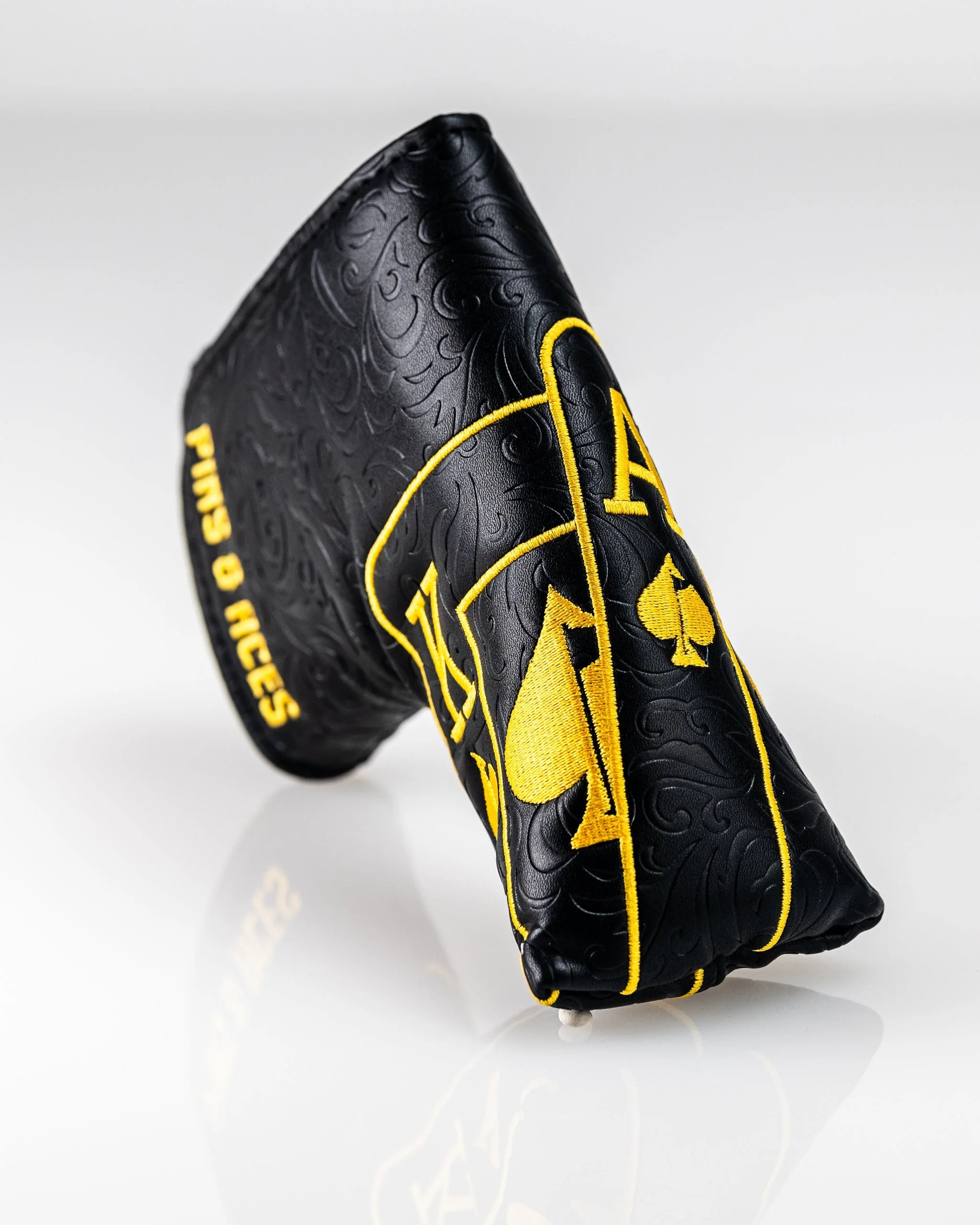 Black/Gold Ace of Spades - Blade Putter Cover - Image 7