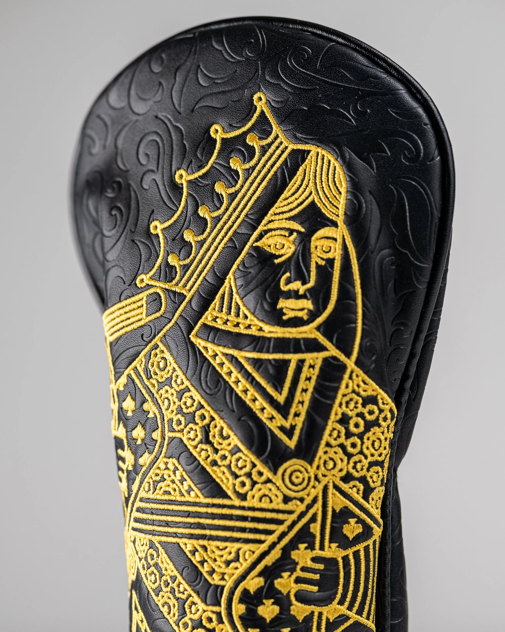 Black/Gold Queen of Spades - Fairway Cover - Image 8
