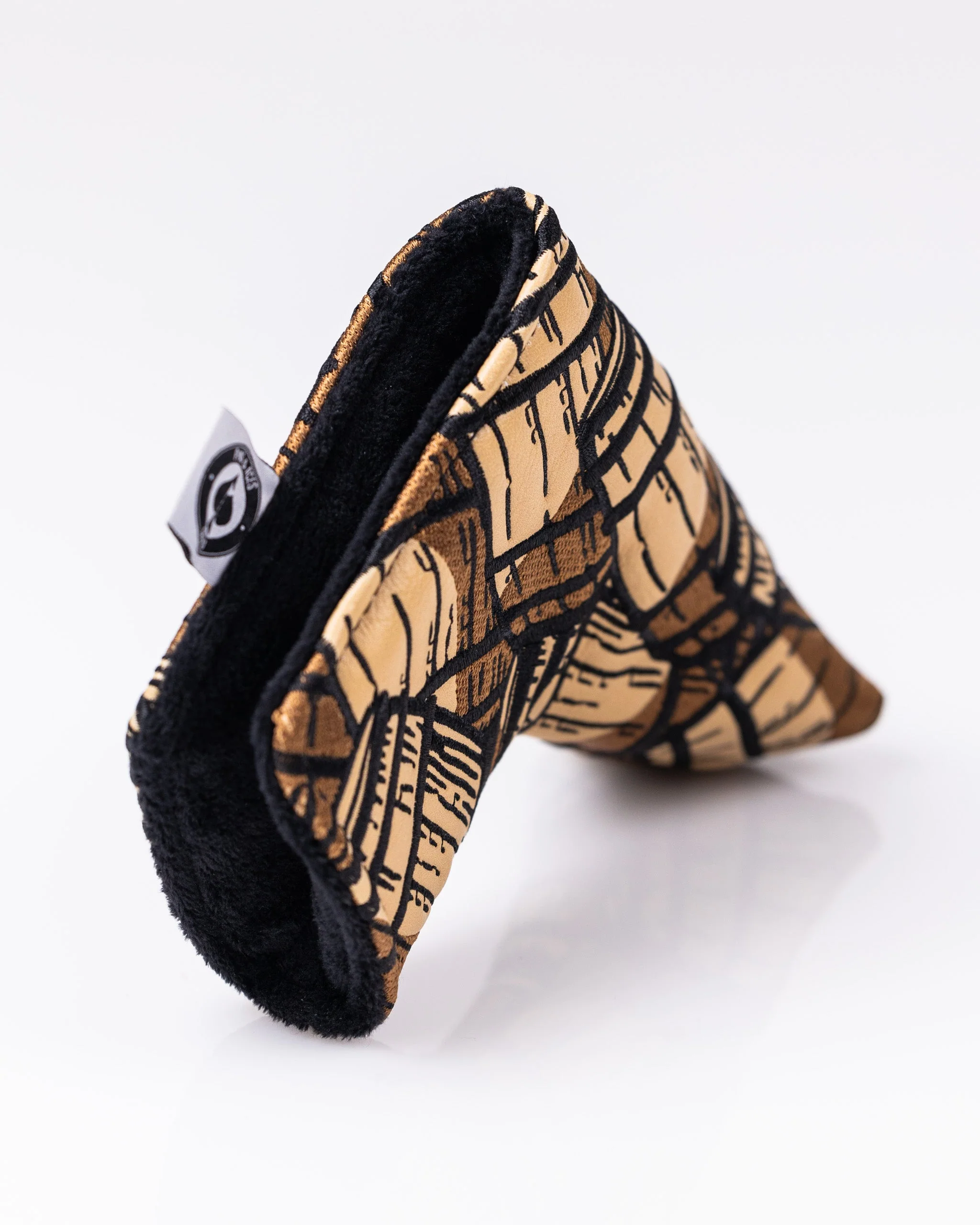 Bourbon Barrel Blade Putter Cover - Image 13