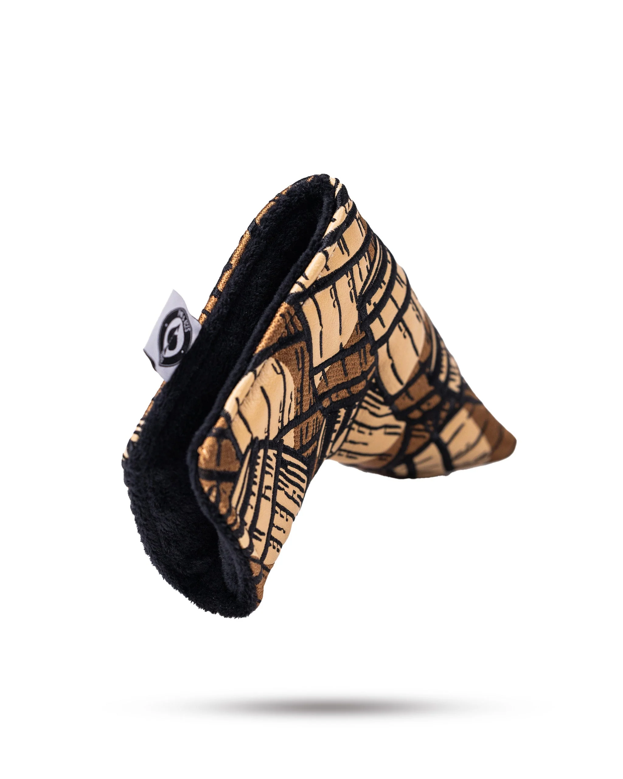 Bourbon Barrel Blade Putter Cover - Image 9