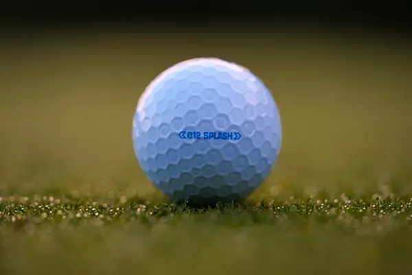 Bridgestone e12 2025 Splash White Golf Balls - Image 10