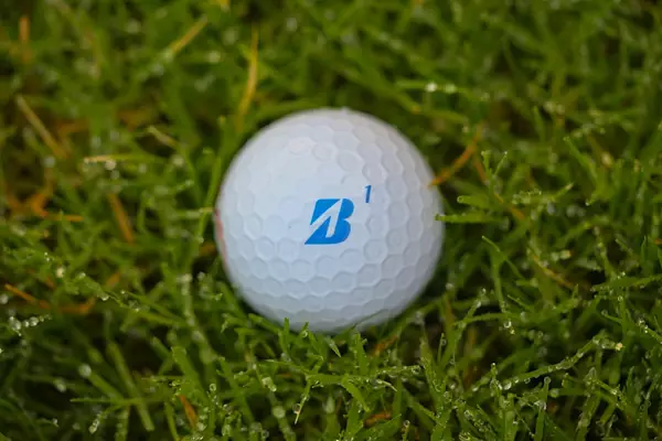 Bridgestone e12 2025 Splash White Golf Balls - Image 11
