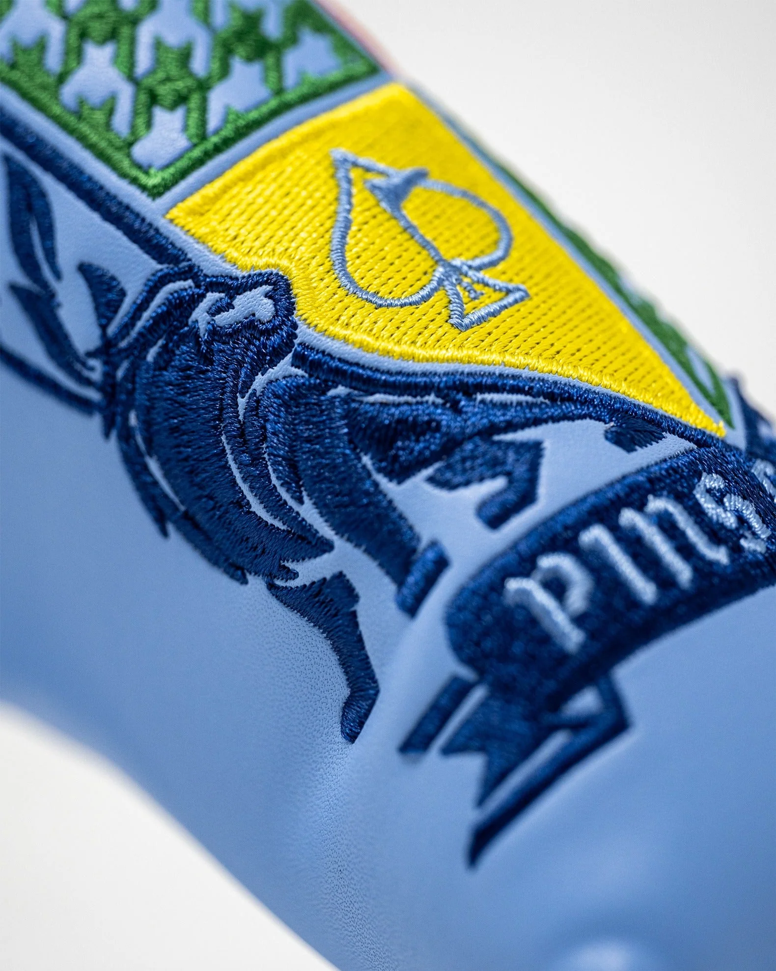Coat of Arms - Blade Putter Cover - Image 9