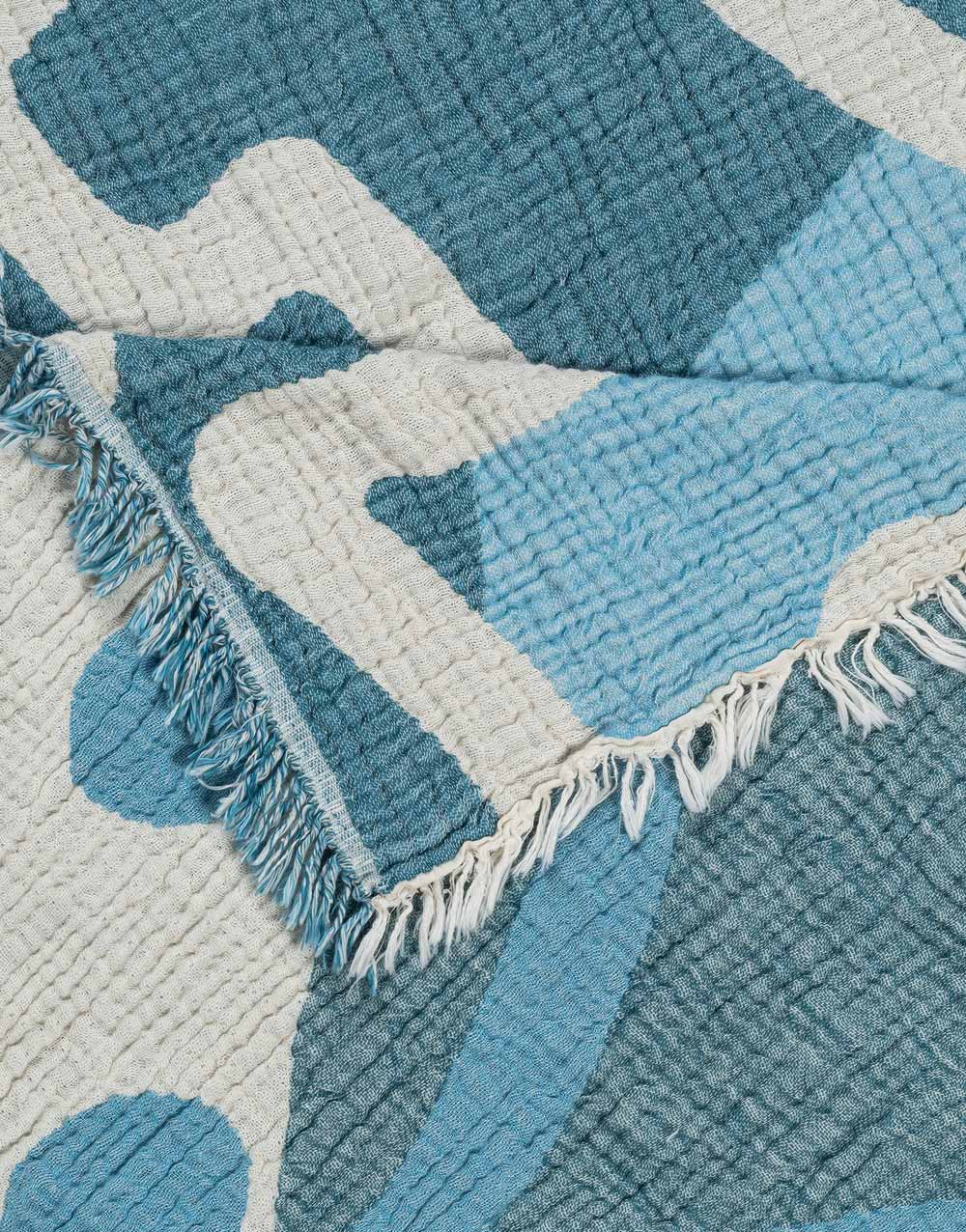 Scotty Cameron - 2025 Scotty Crew Sandcloud 85"x90" Party Blanket - Blue - Image 3