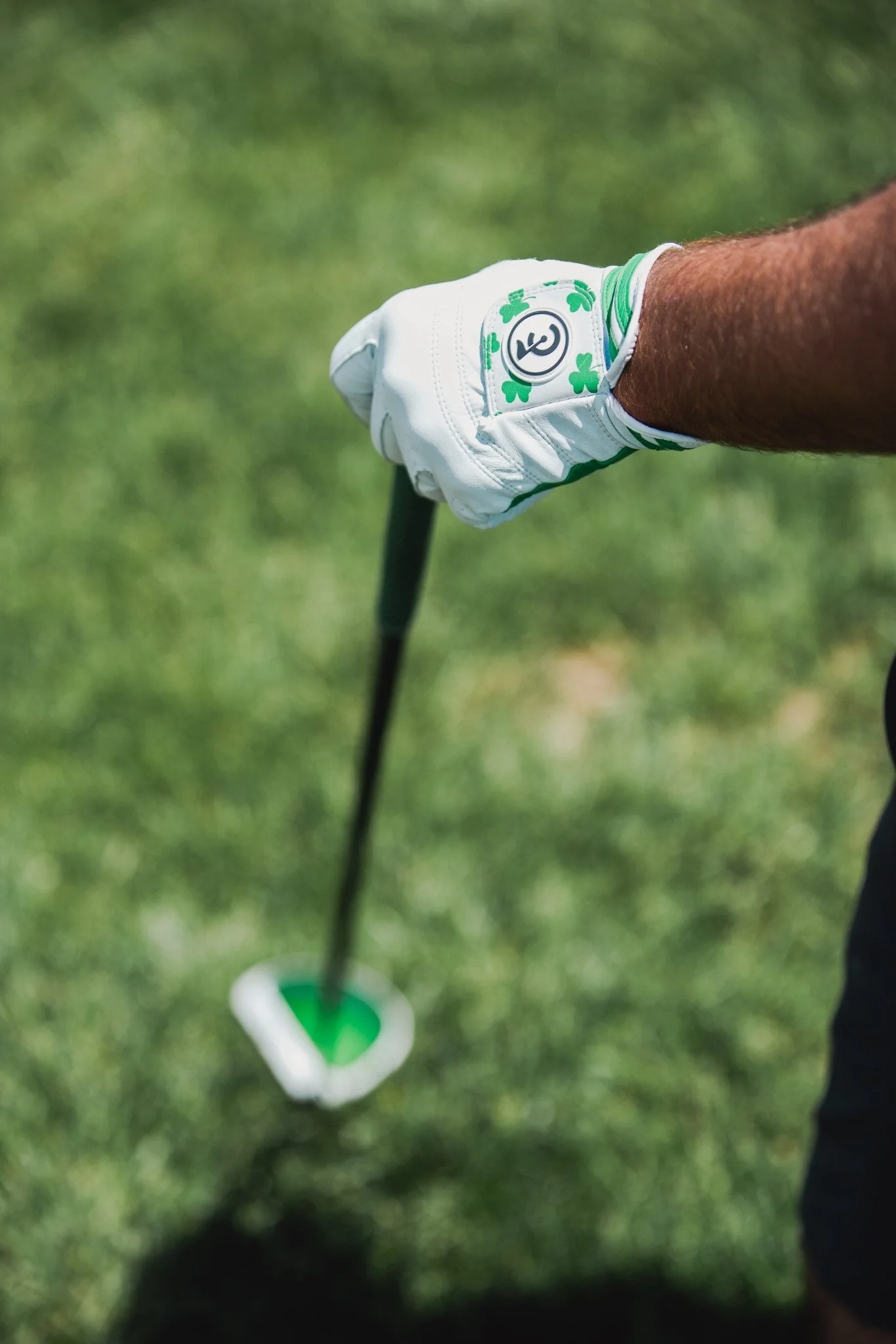 "Feelin Lucky" Golf Glove - Image 8