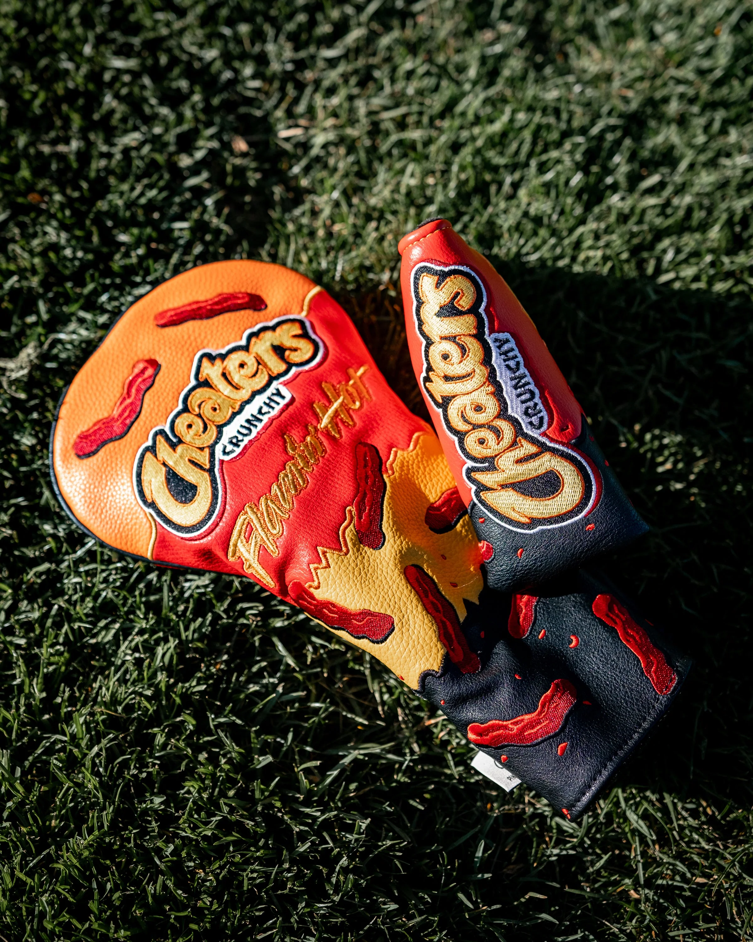 Flamin' Hot Cheaters - Blade Putter Cover - Image 6