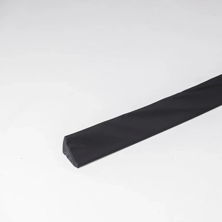 Foam Triangle Wedge Protection Pelmet - Image 2