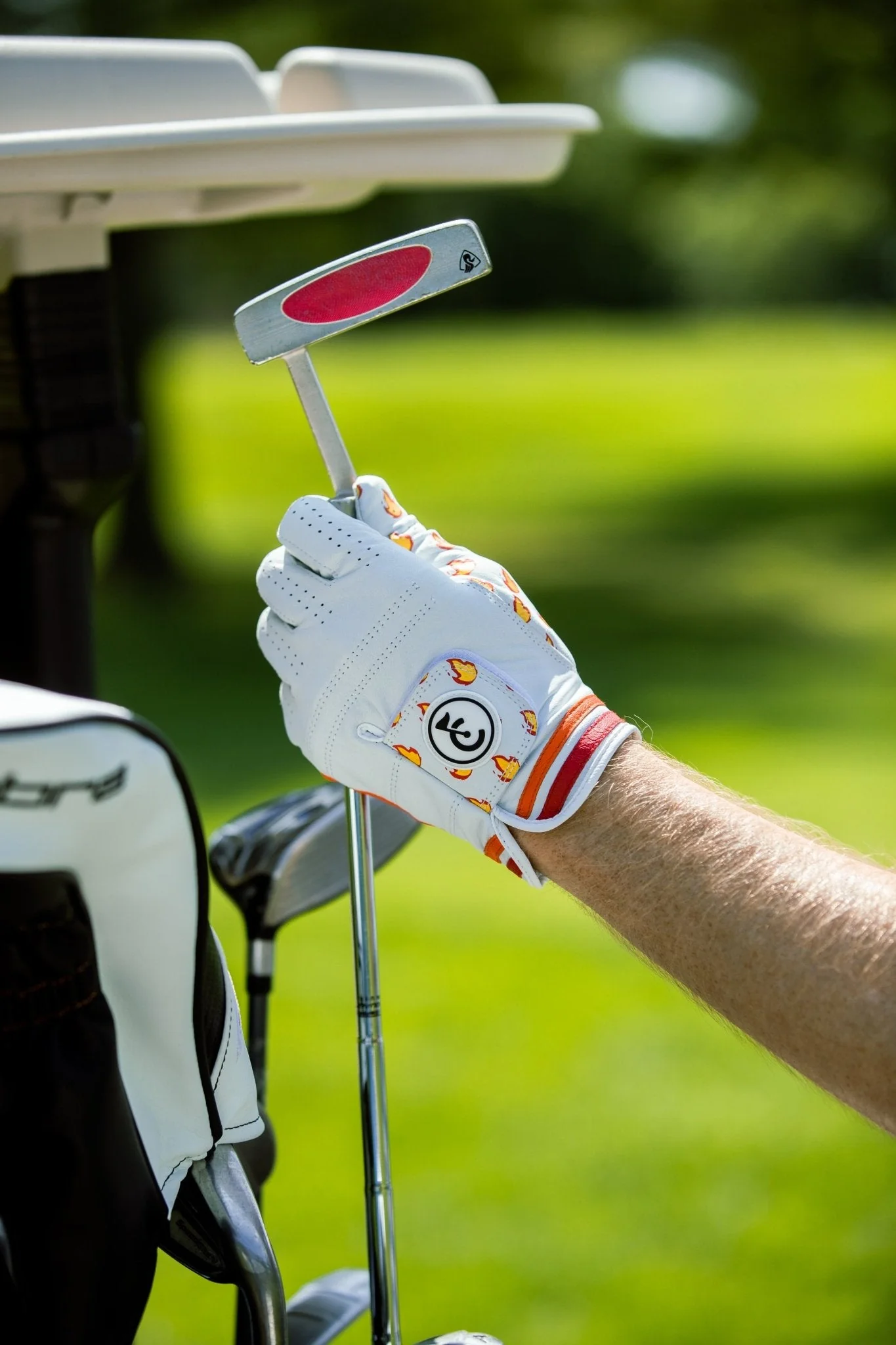 "Hot Hand" Golf Glove - Image 10