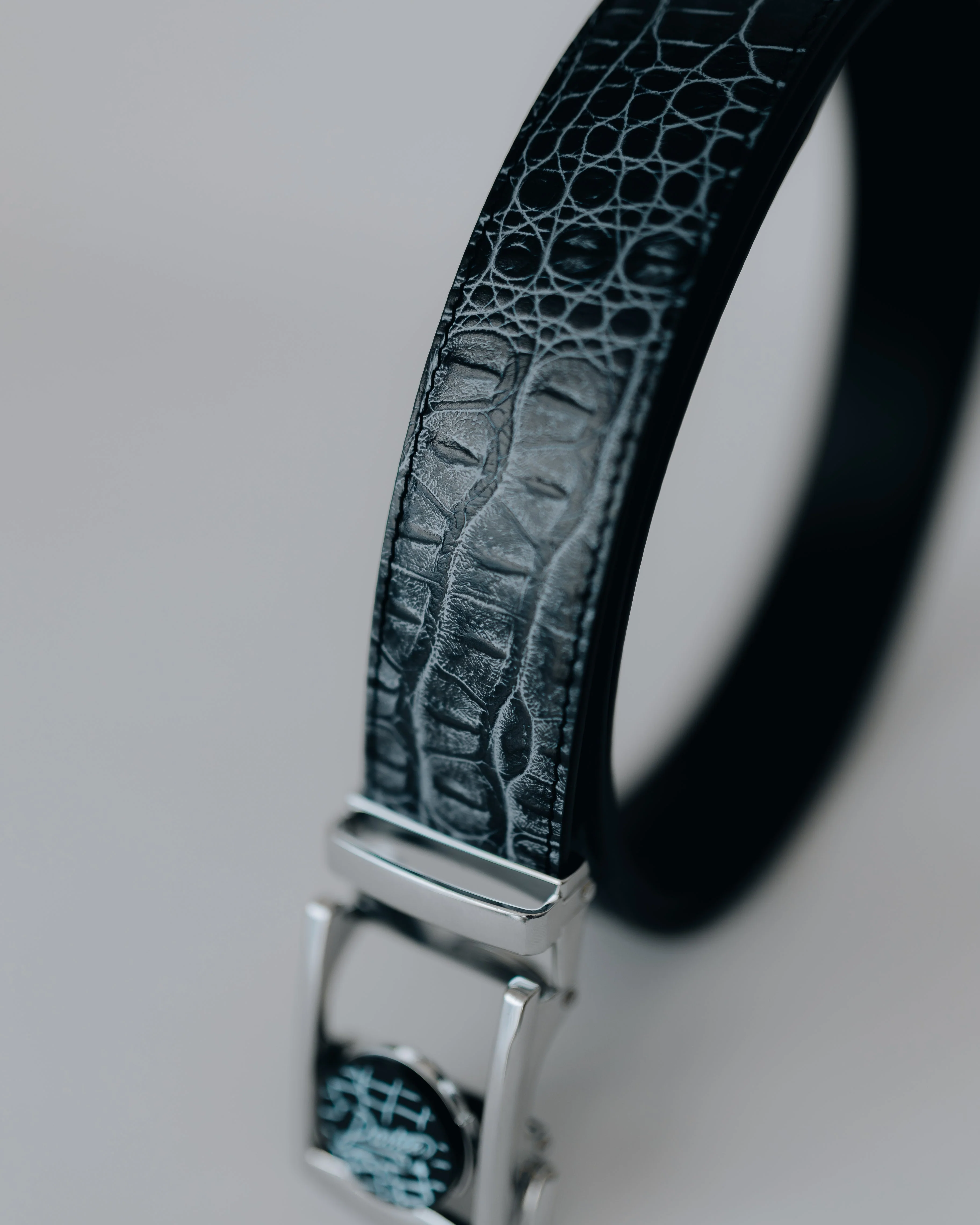 Josh Kelley Signature: Low Taper Fade - Image 9