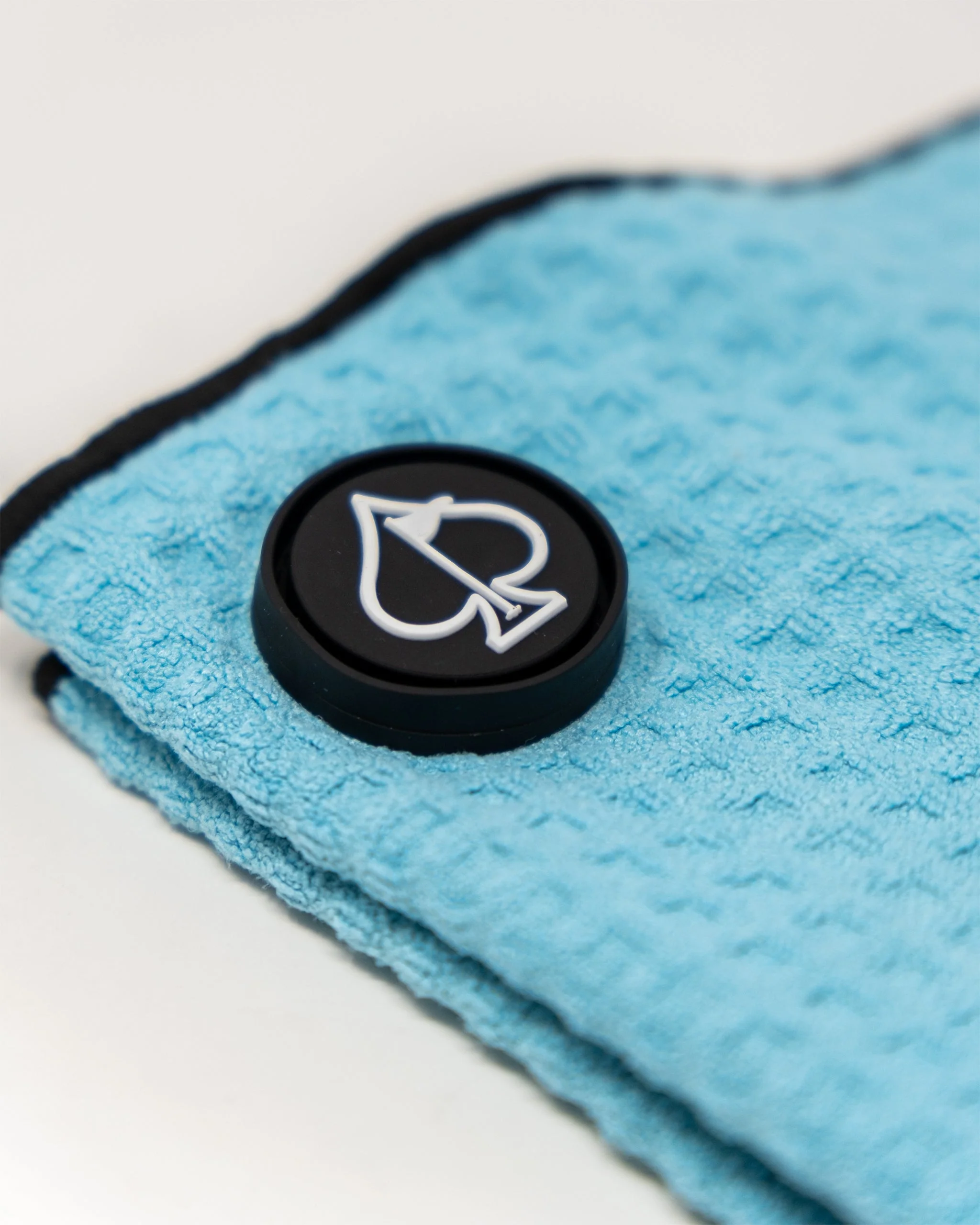 Magnetic Towel - Sky Blue - Image 4