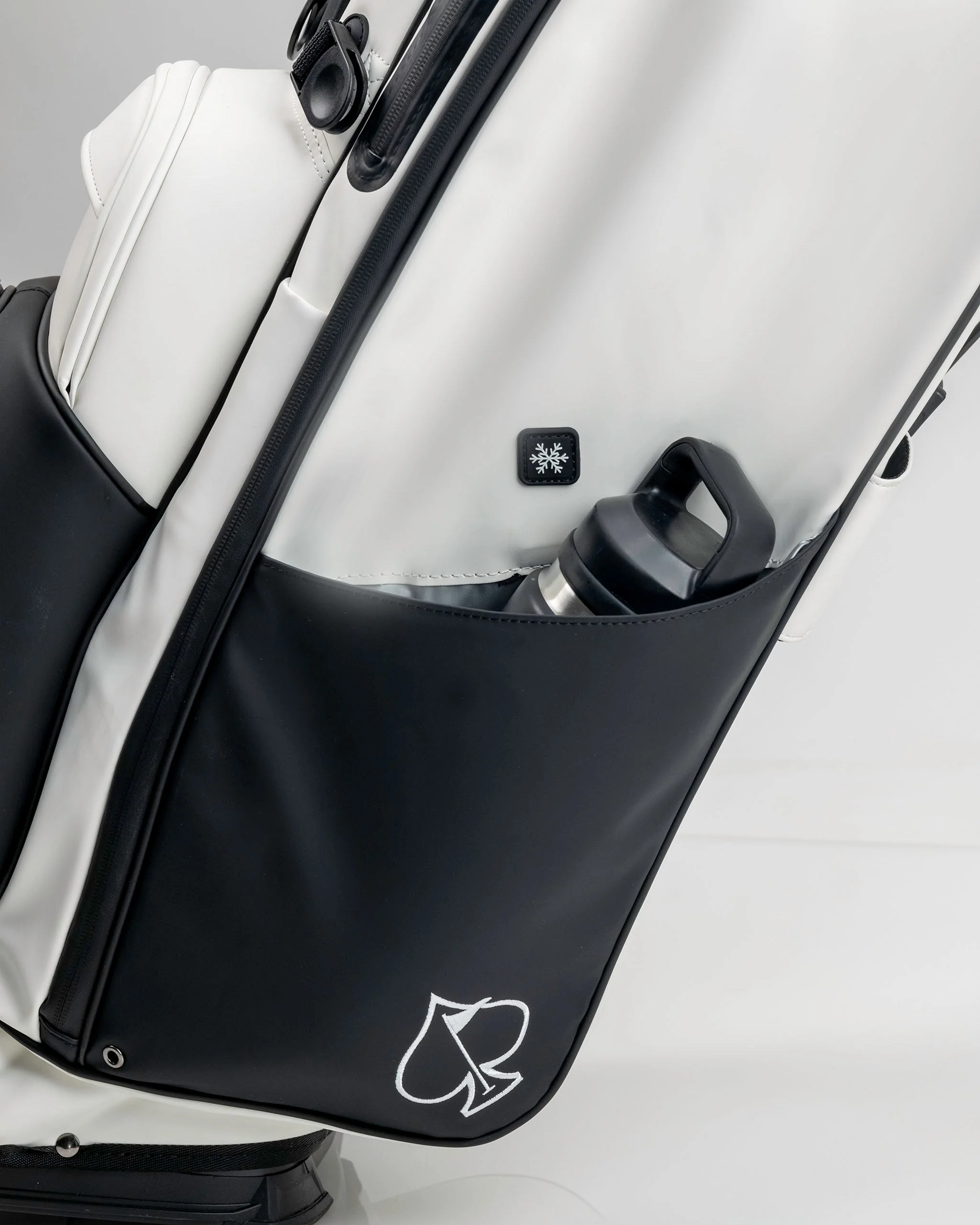 Player Preferred™ Golf Bag - Domino - Image 17