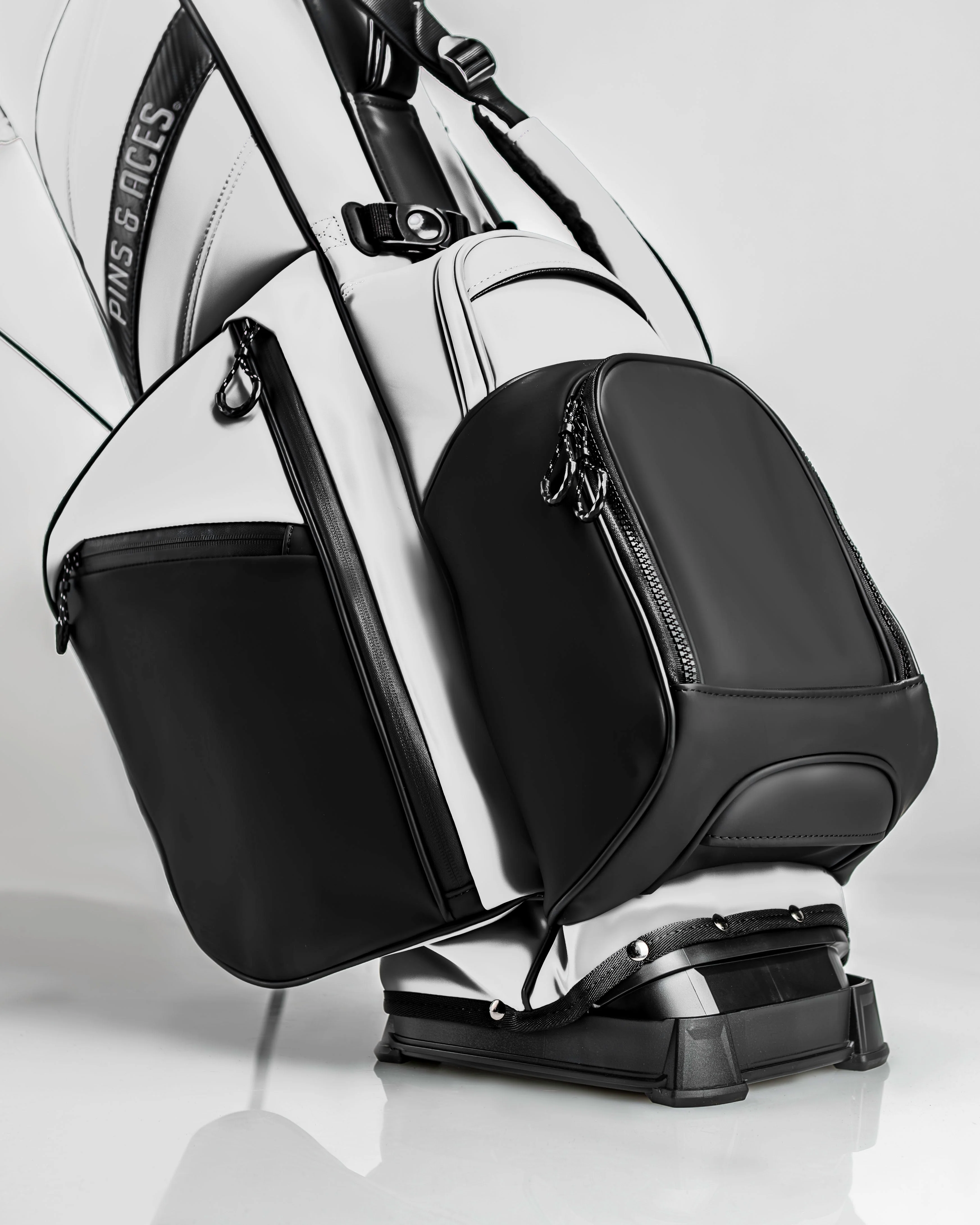 Player Preferred™ Golf Bag - Domino - Image 5