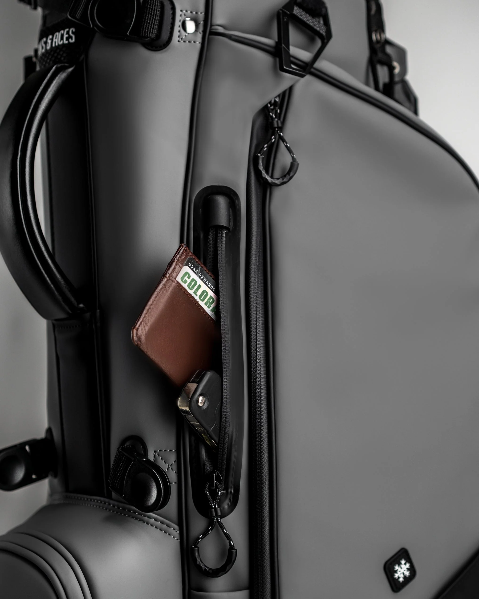 Player Preferred™ Golf Bag - Flat Ash - Image 8