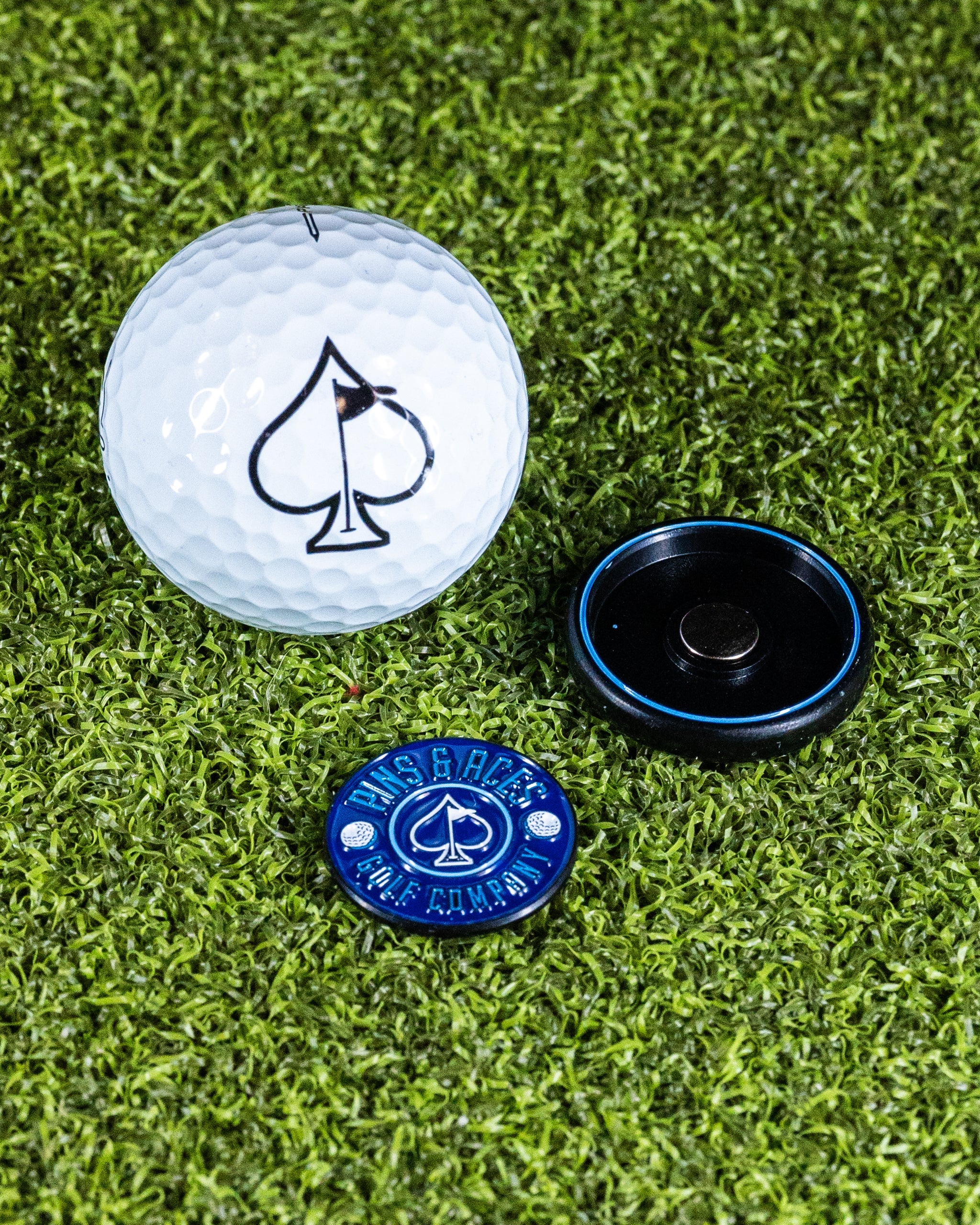 Pop Out Medallion Ball Marker - Navy - Image 12