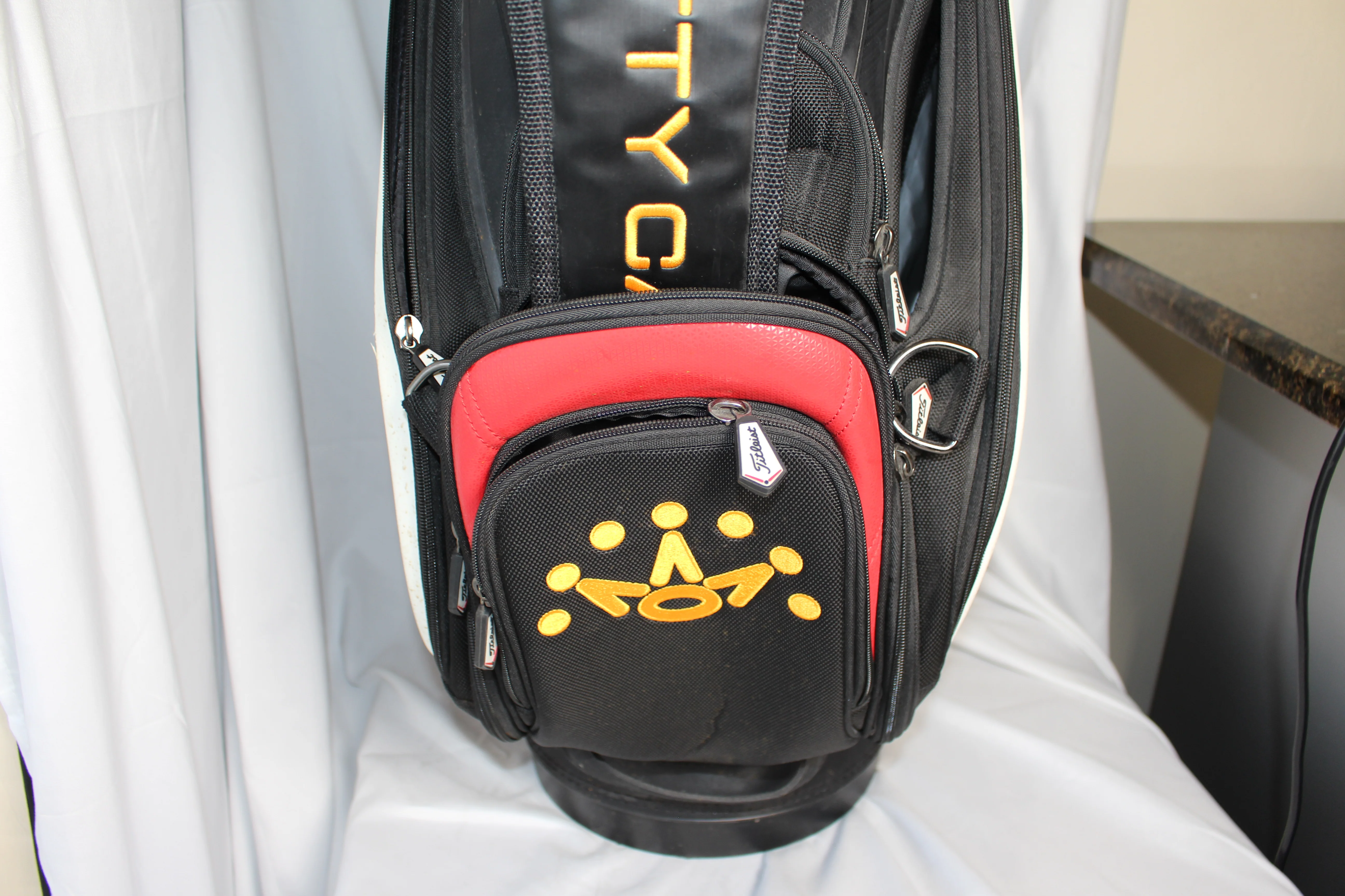 Pre-Owned Scotty Cameron Staff Bag Black 6-Way Divide - Image 10