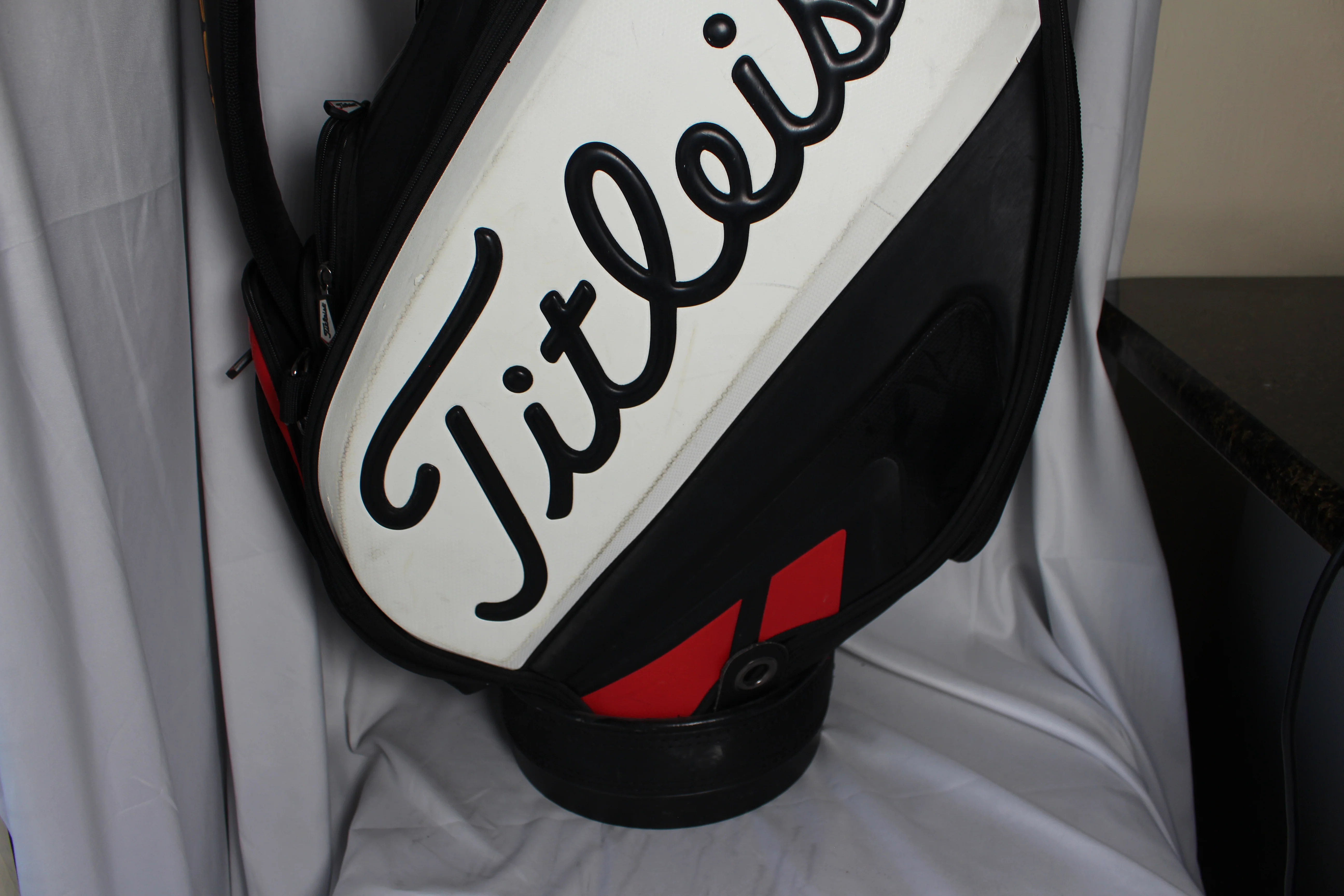 Pre-Owned Scotty Cameron Staff Bag Black 6-Way Divide - Image 8