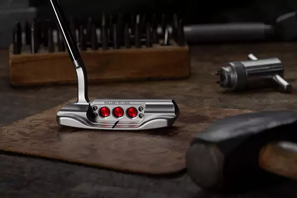 Scotty Cameron 2026 Studio Style Santa Fe Putter - Image 11