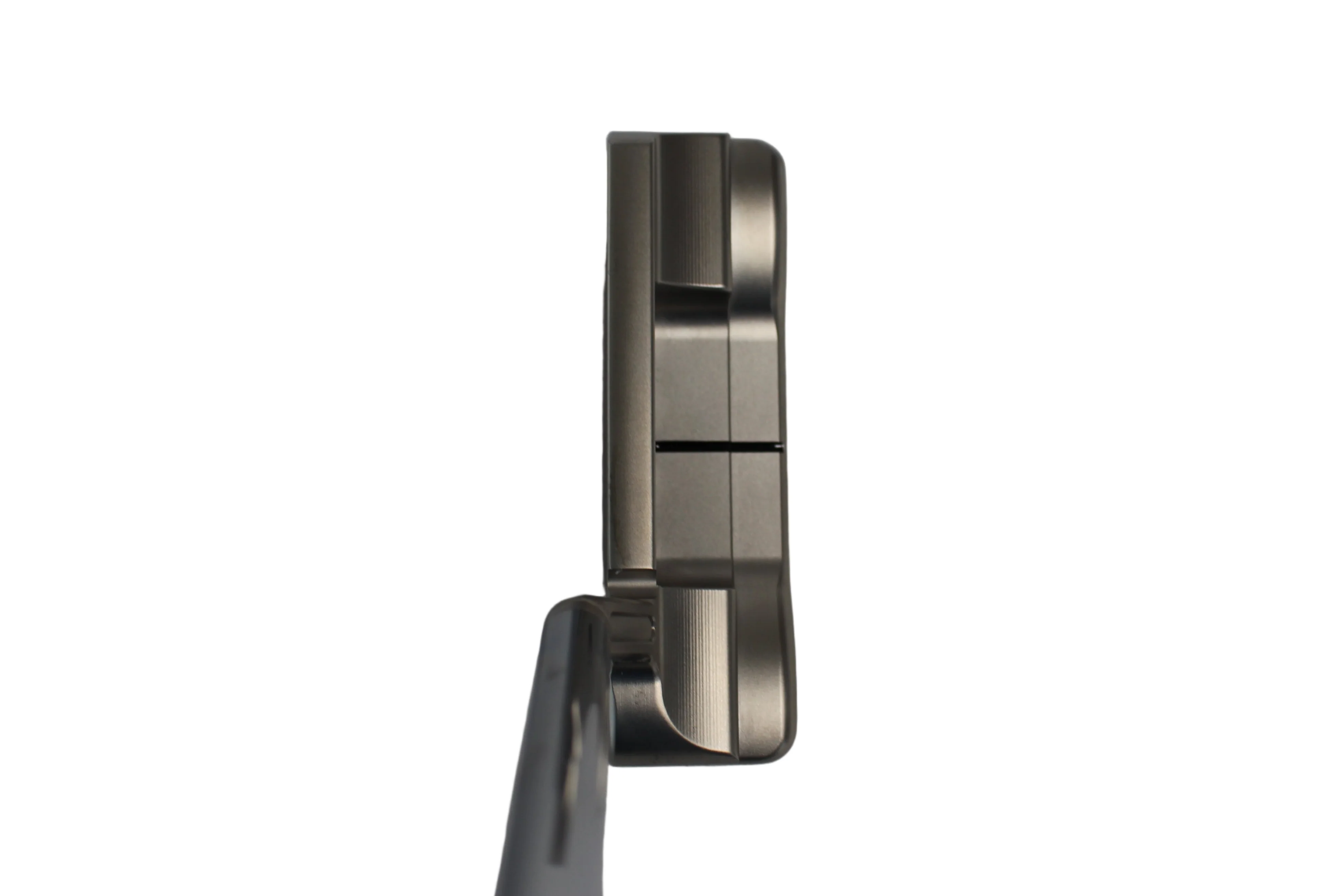 Scotty Cameron Champions Choice Button Back Newport 1.5 Plus (15G Weights)Custom Shop Limited Putter Silver/Black - Image 2