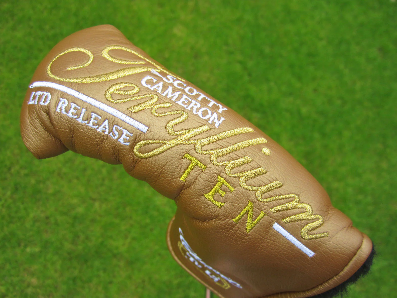 Scotty Cameron - Limited Release Teryllium Ten Newport 2 Putter - Image 12