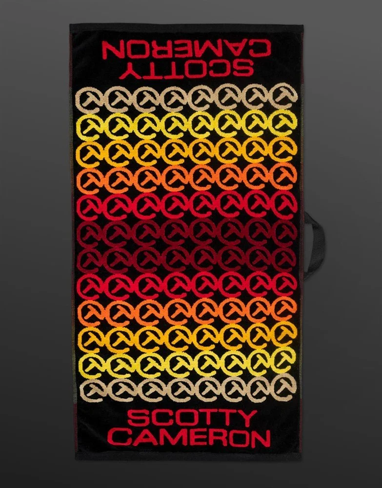 Scotty Cameron Wallpaper Circle T Golf Towel Red/Black - Image 2