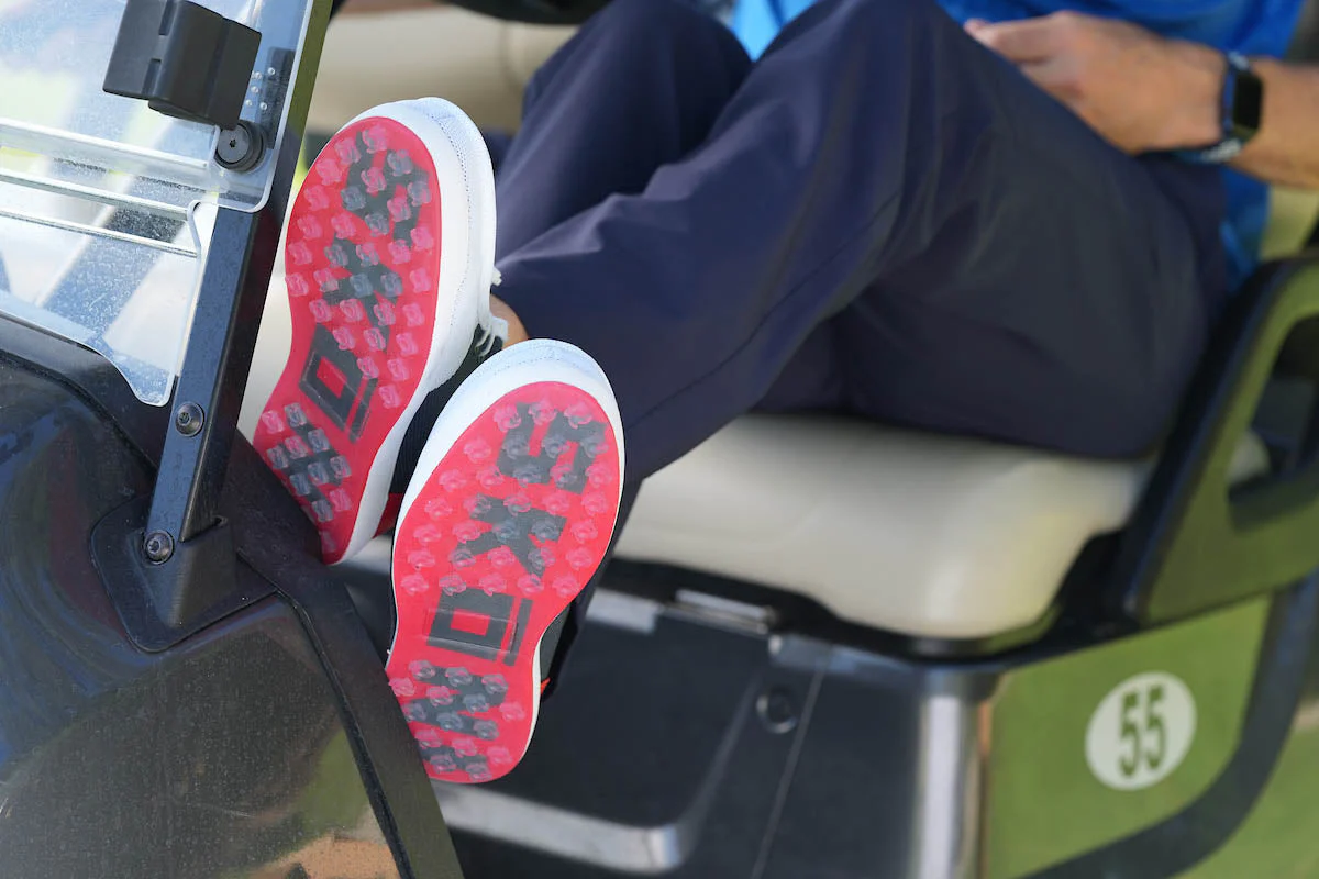 SKŌNI Men's Golf Shoe - Red/White/Blue - Image 4