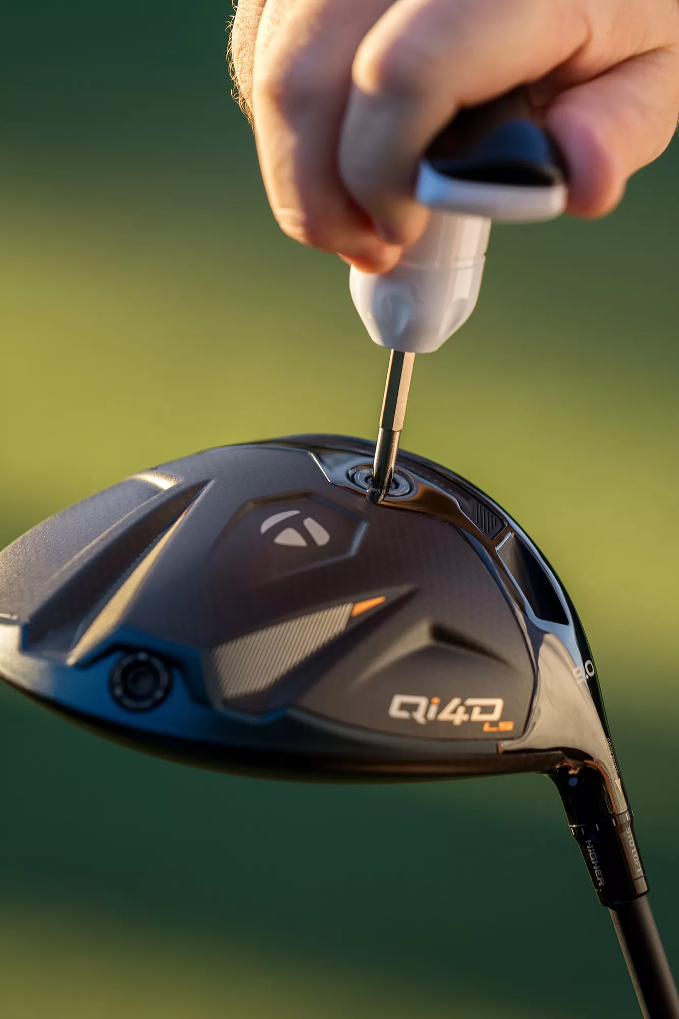 TaylorMade 2026 QI4D LS Driver - Image 9