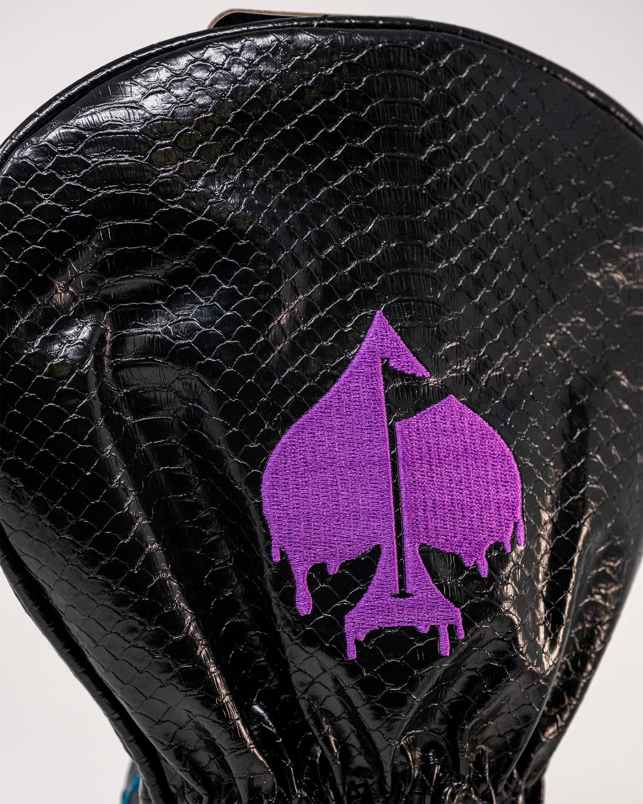 Venom Driver Cover - Image 8