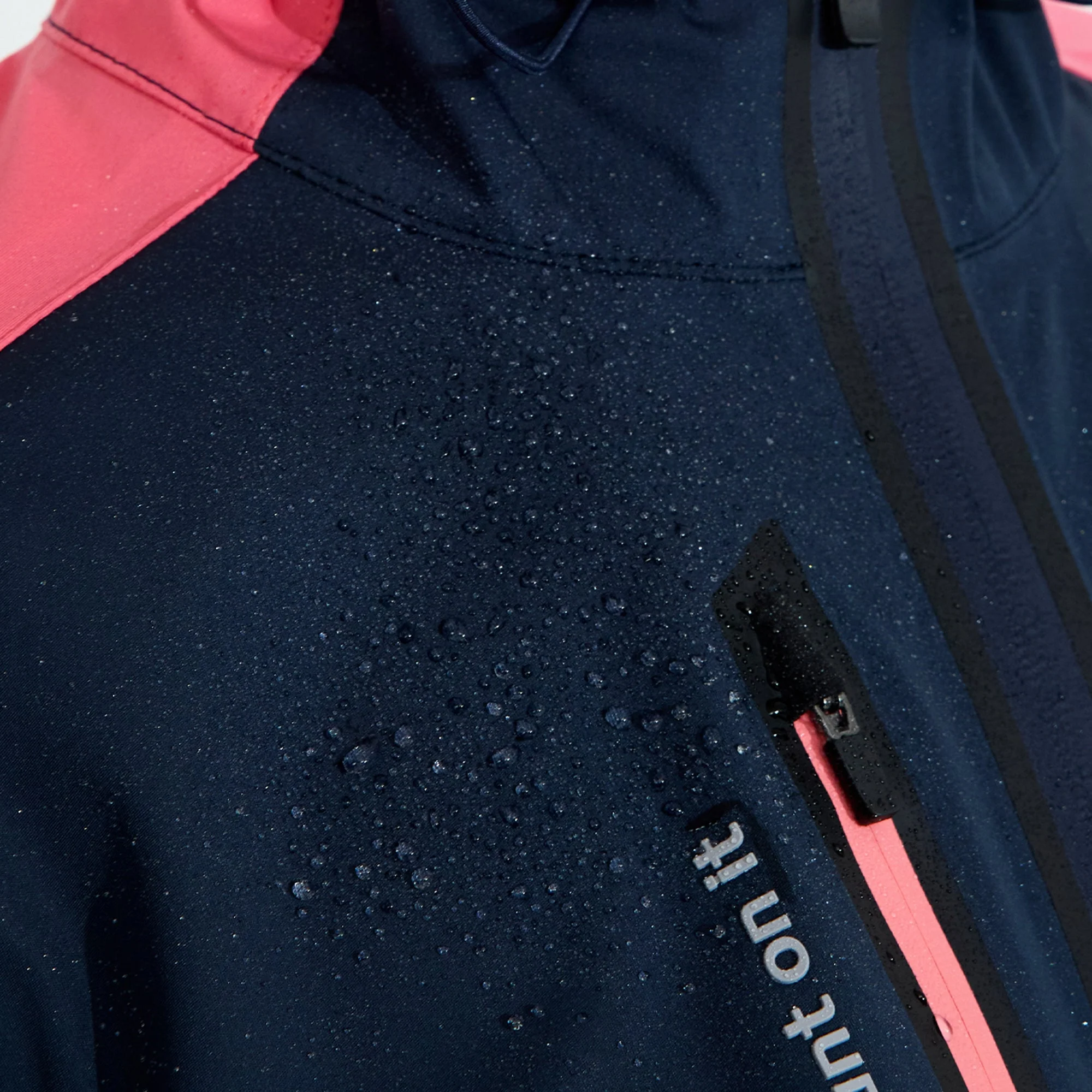 Women's Bounce Rain Jacket - Image 3