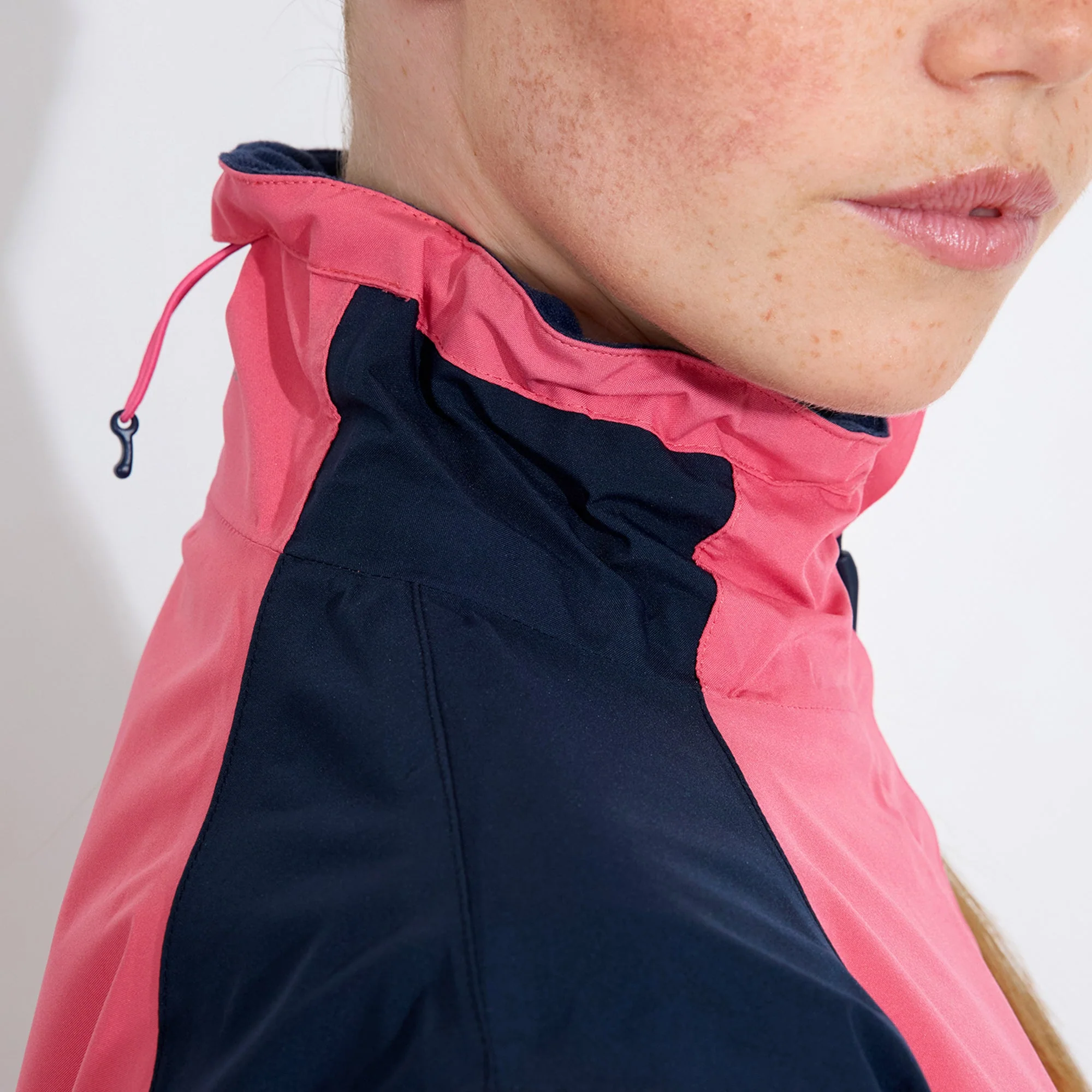 Women's Links Stretch Rain Jacket - Image 9